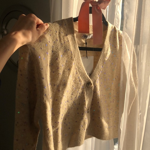 🌸Knit cardigan with flower sequin appliqué - Picture 7 of 11